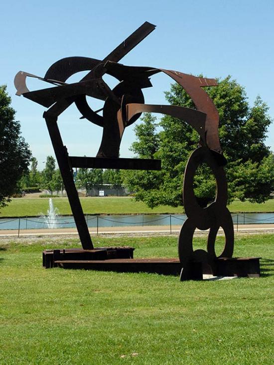 Swizzle Sculpture