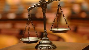 sclaes of justice